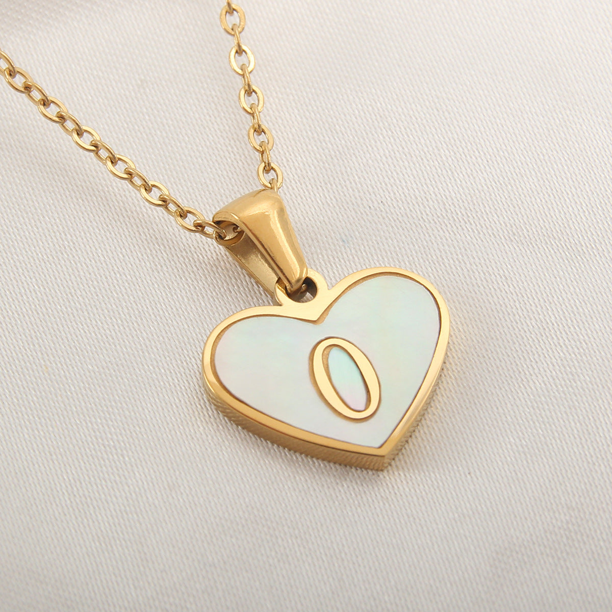 Heartfelt Elegance: 26-Letter White Shell Heart Necklace