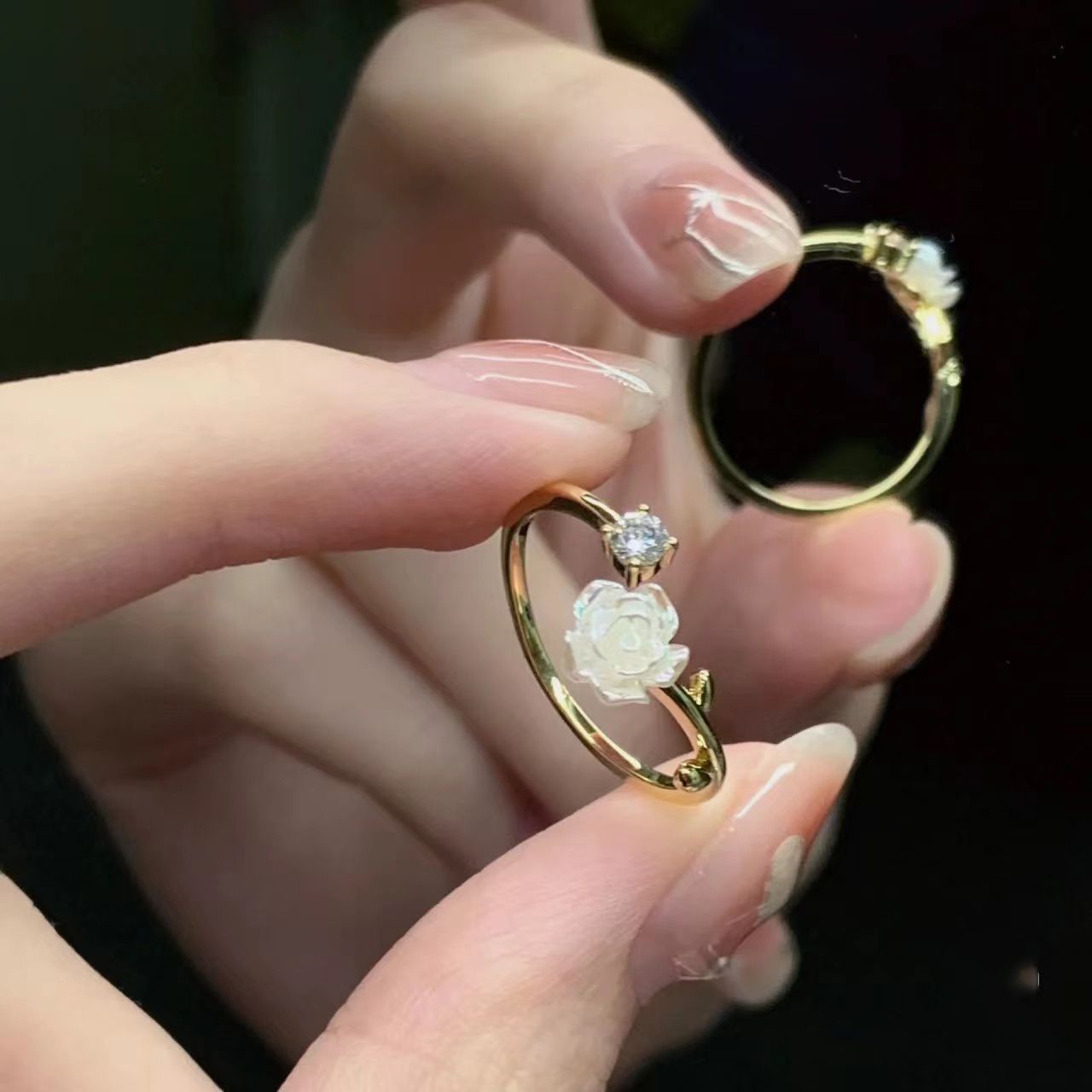 Stylish Flower Index Finger Ring for Women