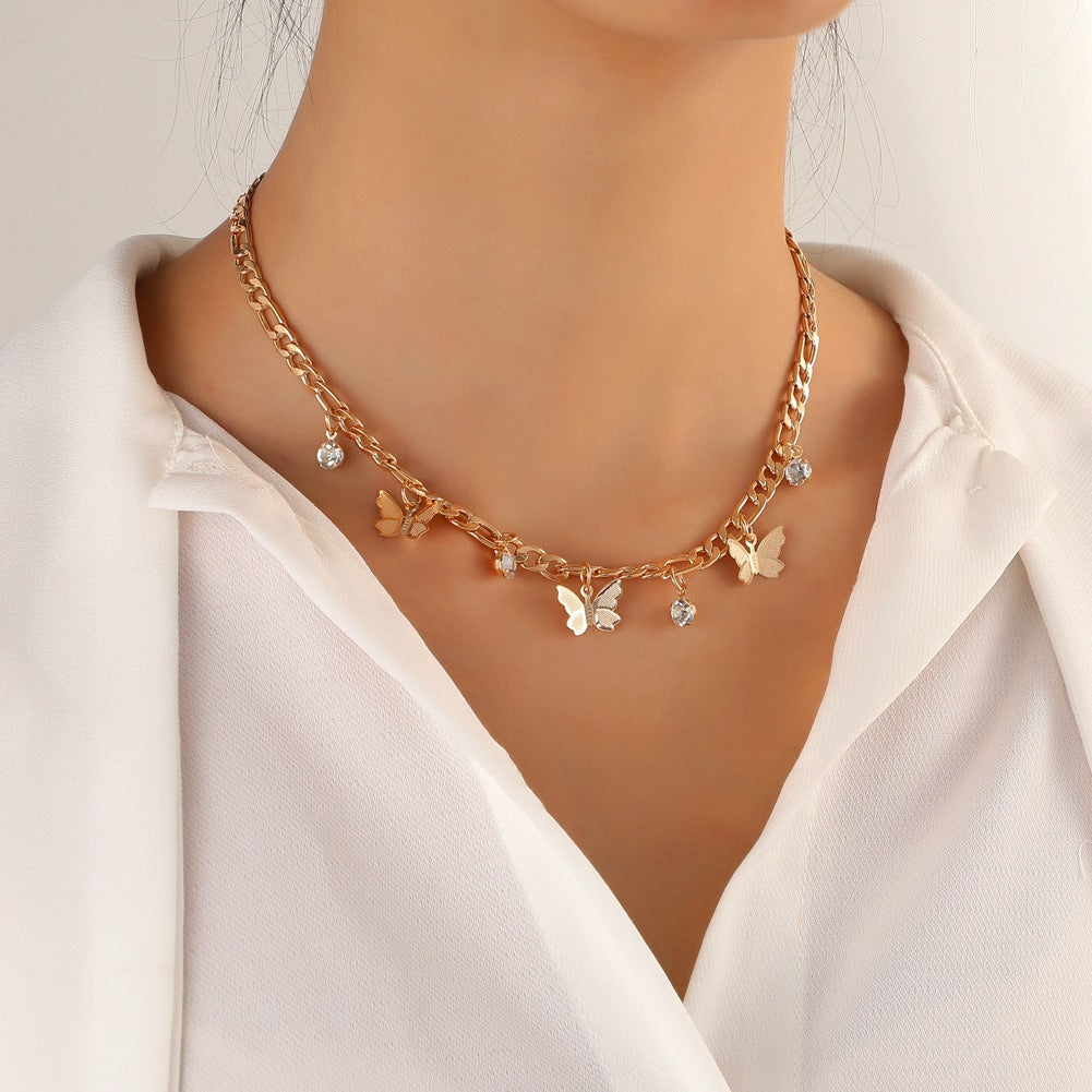 Fluttering Beauty: Metal Butterfly Clavicle Necklace