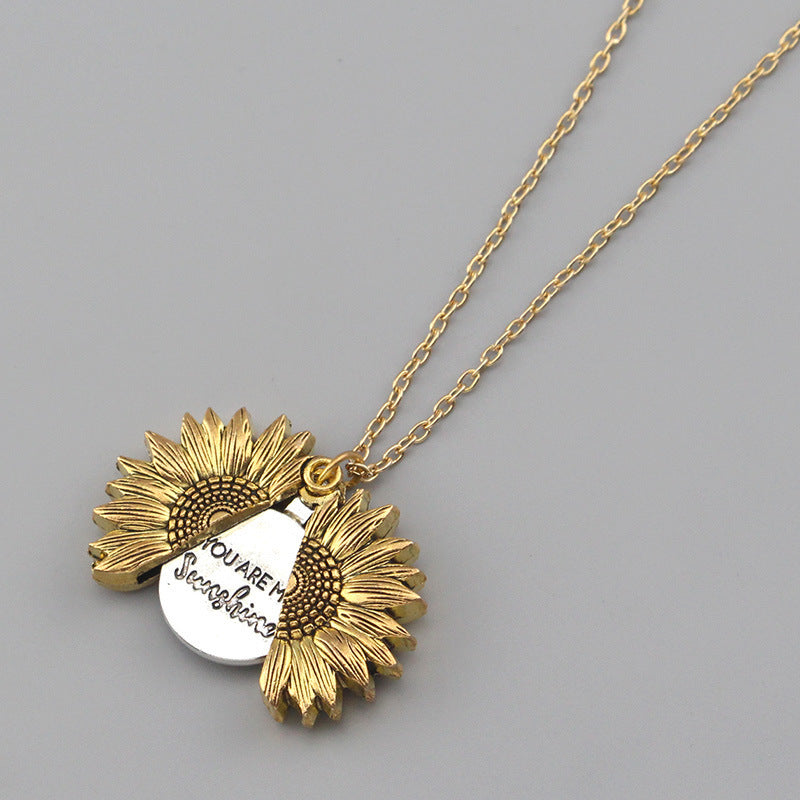 Sunshine Bloom: Sunflower Necklace