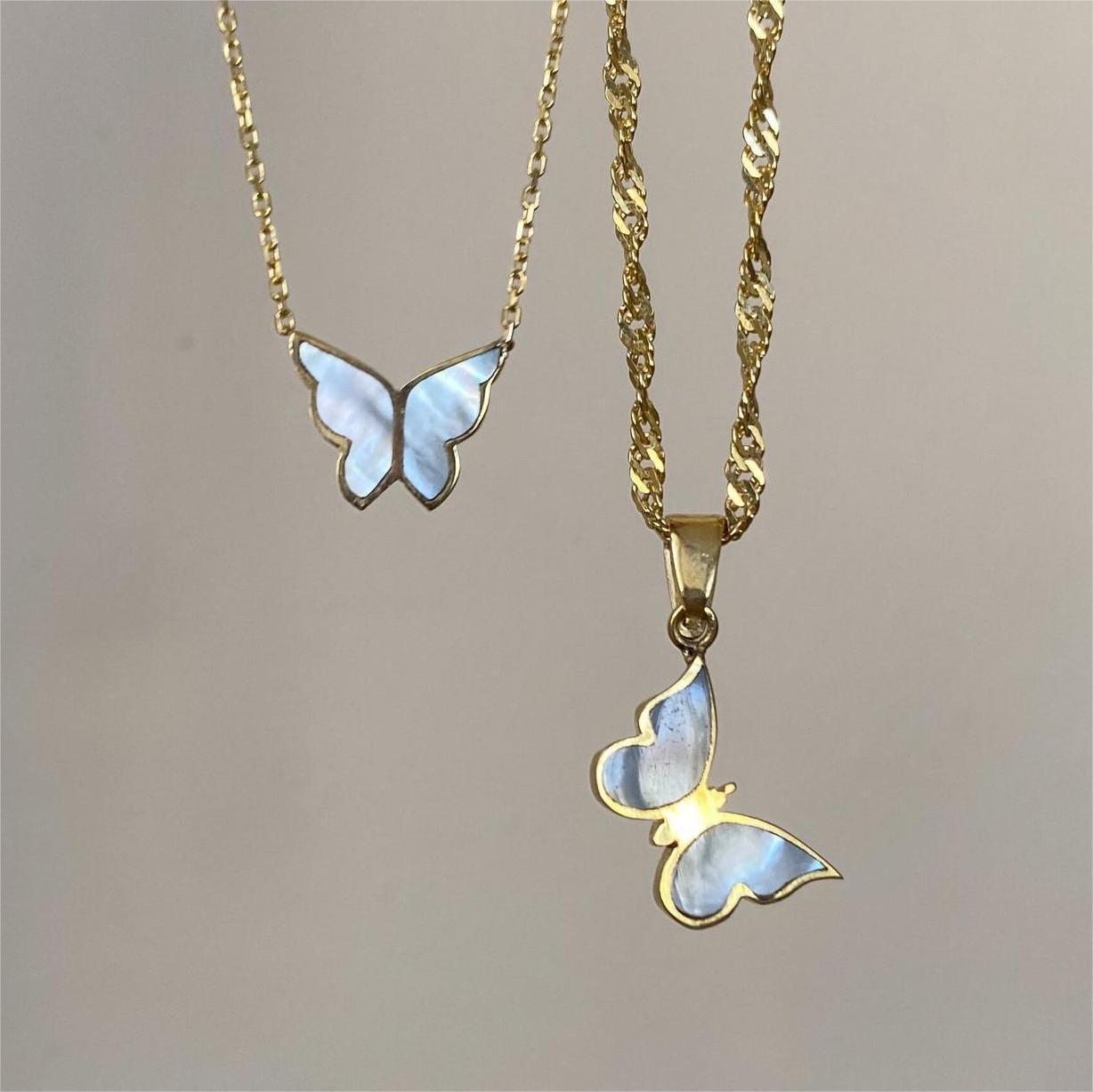 Gilded Flutter: Electroplated 18K Gold Butterfly Necklace for Women's Clavicle Chain