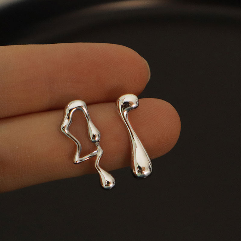 Uniquely Yours: Asymmetric Lava Light Luxury Earrings