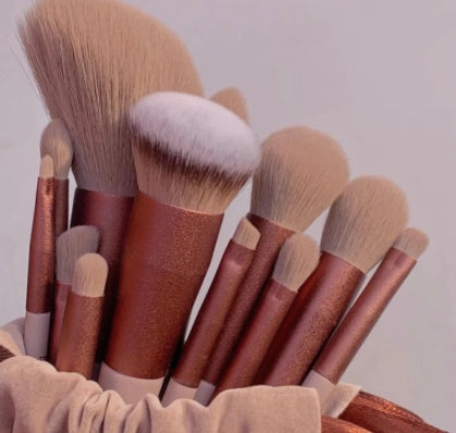GlamEssentials: 13-Piece Makeup Brush Set for Flawless Beauty Application