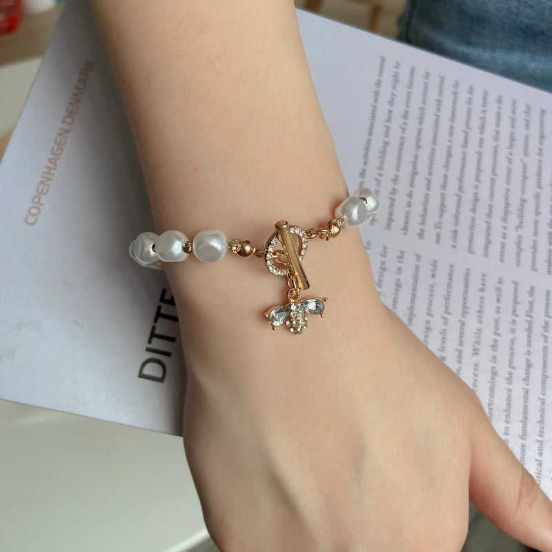 Luxurious Elegance: Exquisite Natural Stone Pearl Pendant Bracelet
