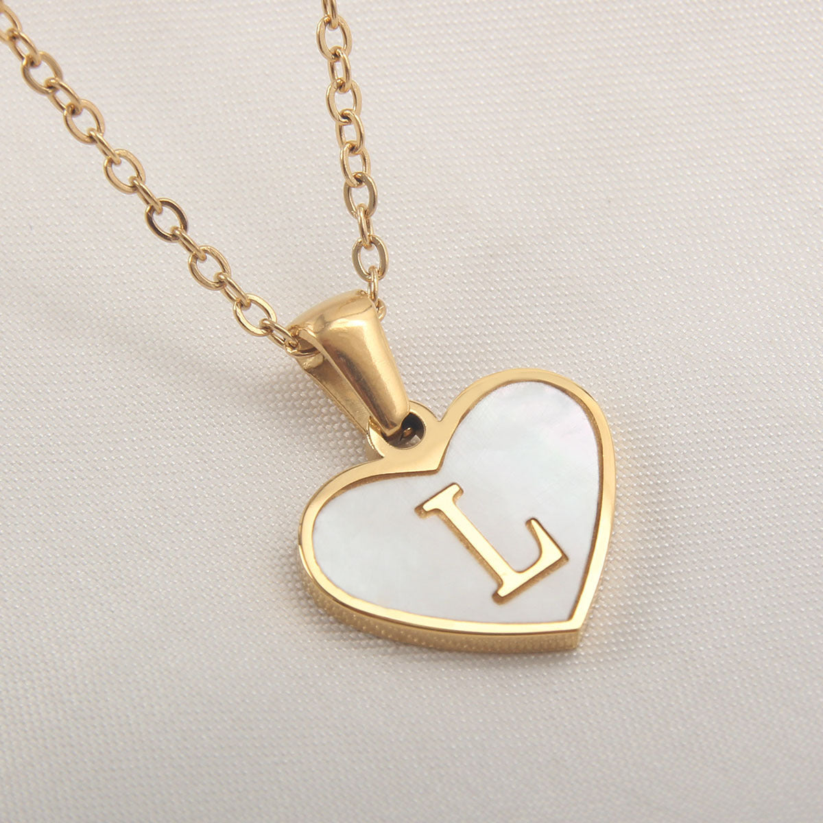 Heartfelt Elegance: 26-Letter White Shell Heart Necklace