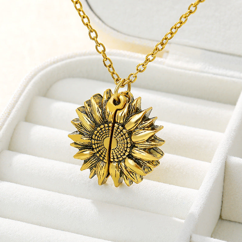 Sunshine Bloom: Sunflower Necklace