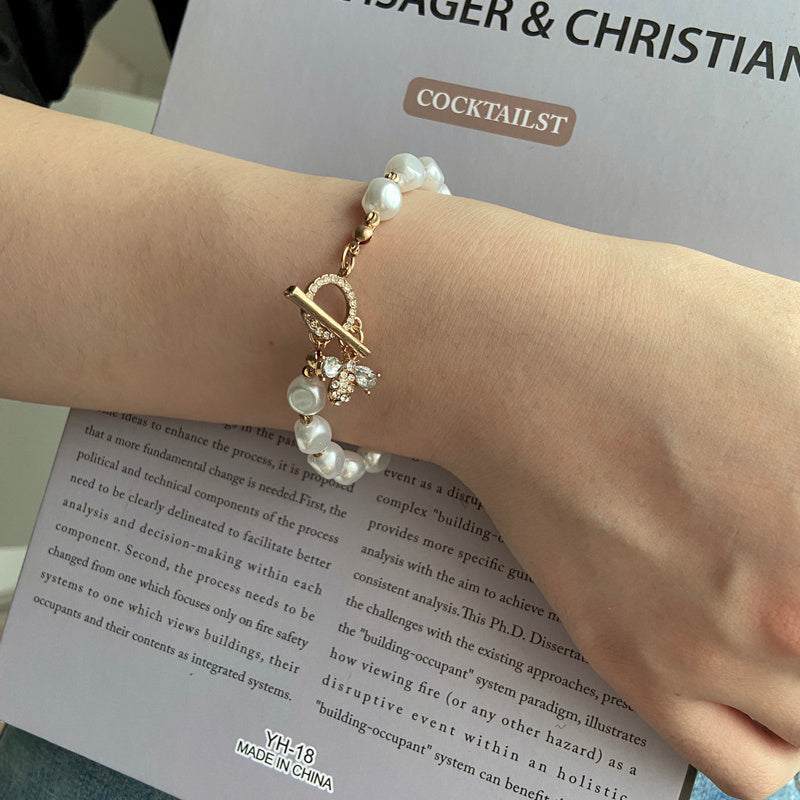 Luxurious Elegance: Exquisite Natural Stone Pearl Pendant Bracelet
