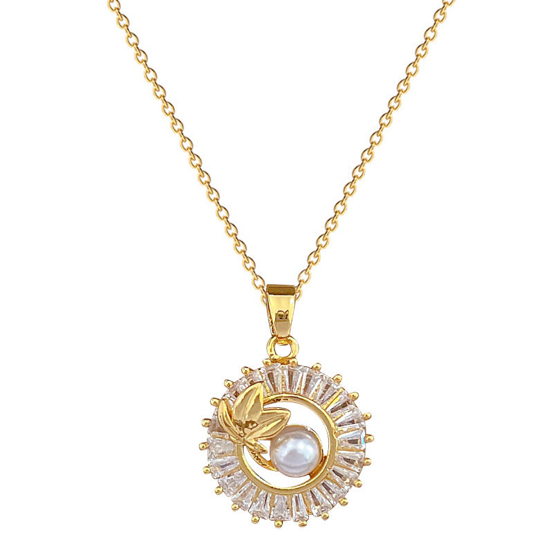 Dazzling Ensemble: Leaf Necklace with Earrings