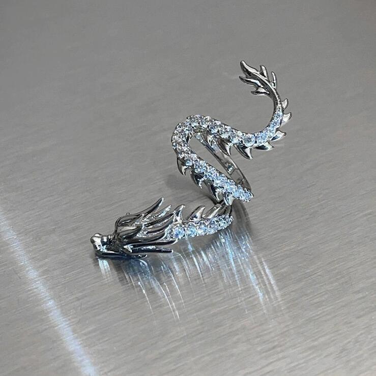 Dragon Dreams: Sweet and Cool Ear Clip with a Special-Interest Design