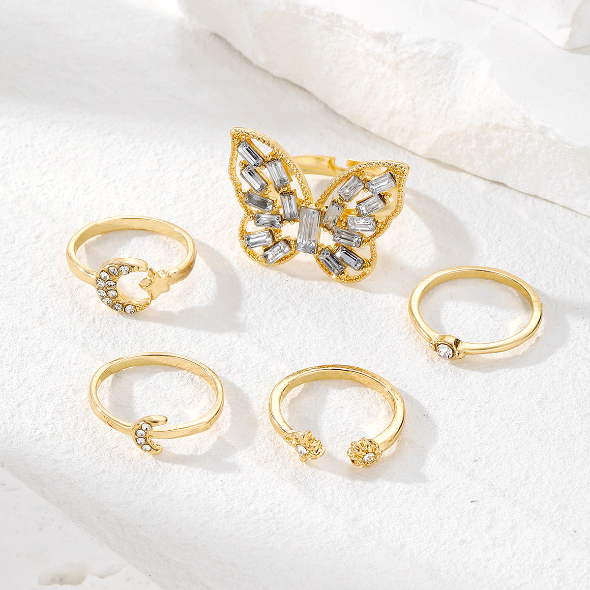 Butterfly Whispers: Vintage Geometric Metal Couple Finger Rings Set