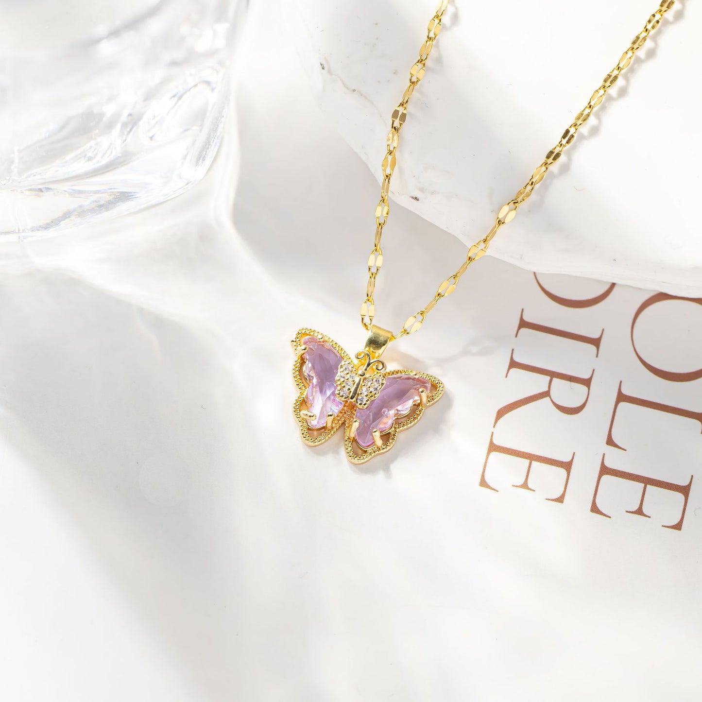 Fluttering Beauty: Micro-Inlaid Zircon Butterfly Clavicle Chain Necklace