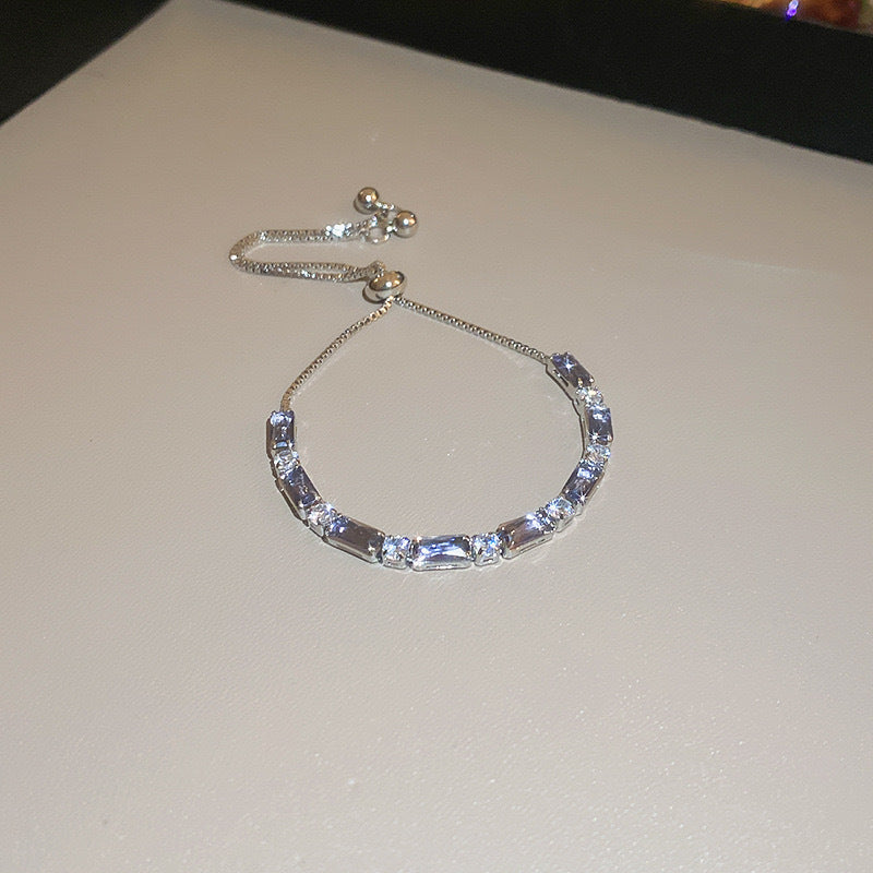 Shine Bright: Adjustable Zircon Pull Bracelet - Your Perfect Ornament