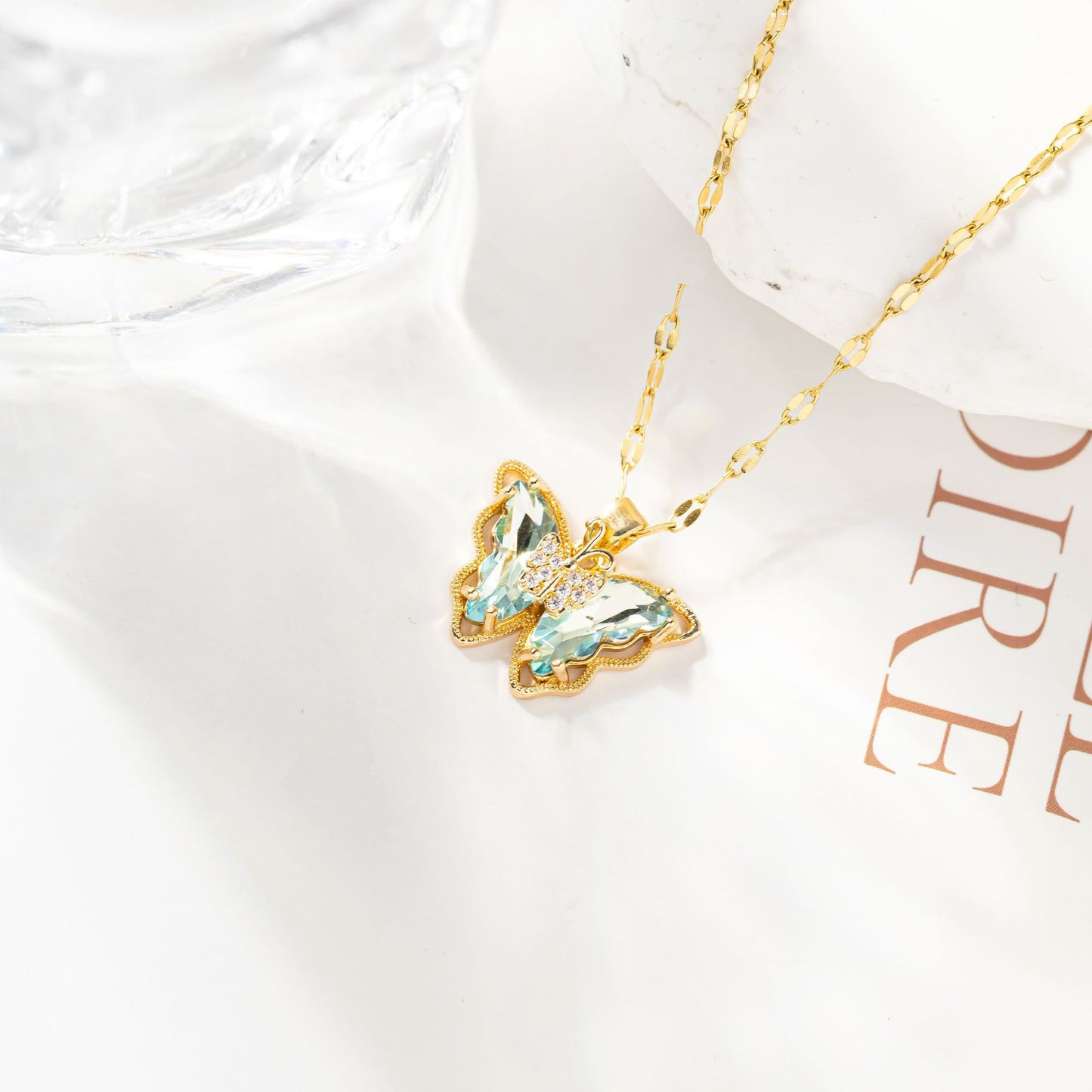 Fluttering Beauty: Micro-Inlaid Zircon Butterfly Clavicle Chain Necklace
