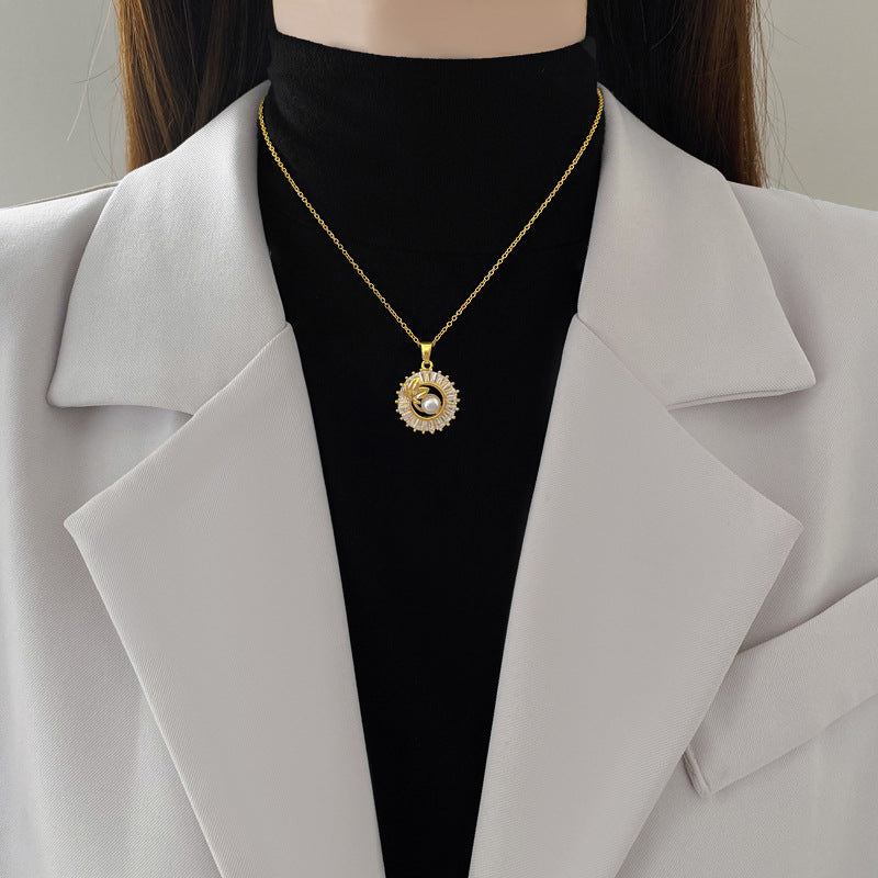 Dazzling Ensemble: Leaf Necklace with Earrings