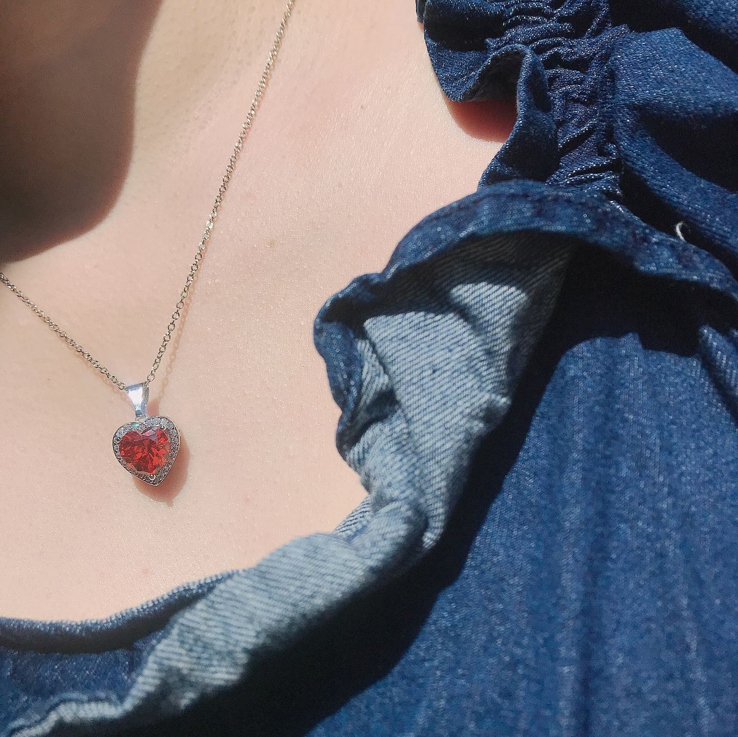 Graceful Garnet: Petite and Exquisite Women's Zirconium Set