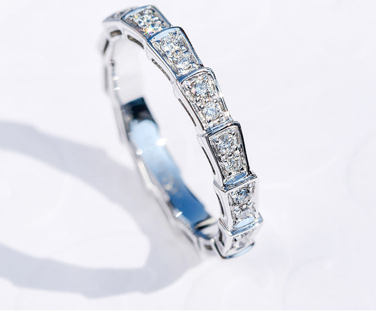 Micro-Inlaid Full Diamond Snake Ring: Exquisite Serpentine Elegance