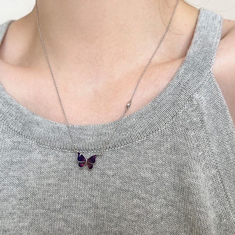 Metamorphosis Majesty: S925 Silver Color-Changing Butterfly Necklace - Fashion Novelty Jewelry
