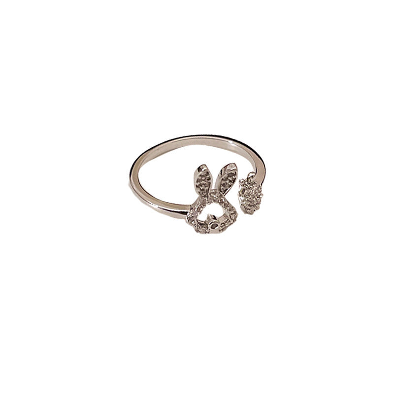Whimsical Delight: Women's Asymmetric Carrot Rabbit Ring