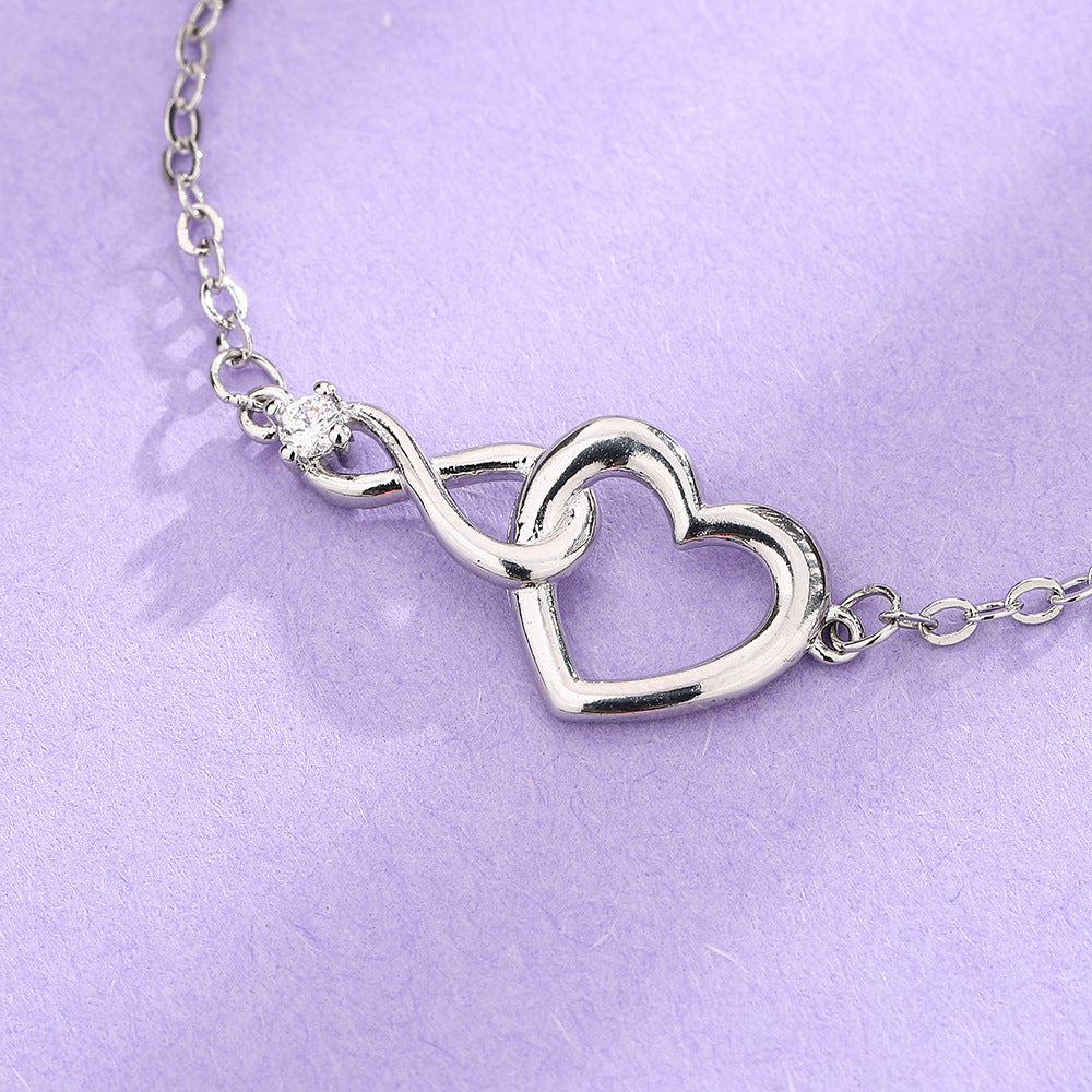 Embrace Love: Heart-shaped Bracelet - A Versatile Fashion Statement and Perfect Gift