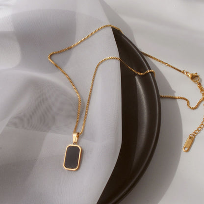 18K Gold Noir: Niche Design Non-Fading Titanium Steel Necklace