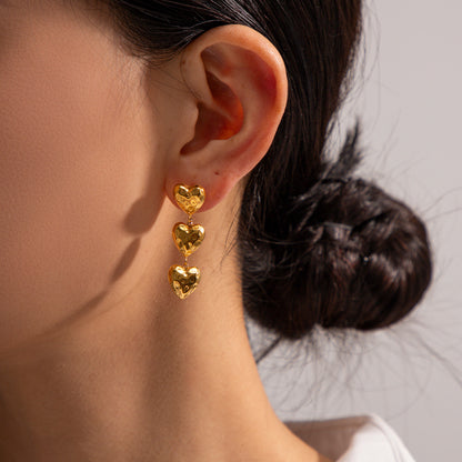 Baroque Romance: Retro Asymmetric Love Heart Ear Studs