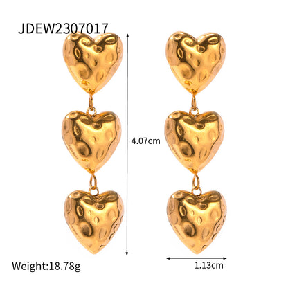 Baroque Romance: Retro Asymmetric Love Heart Ear Studs