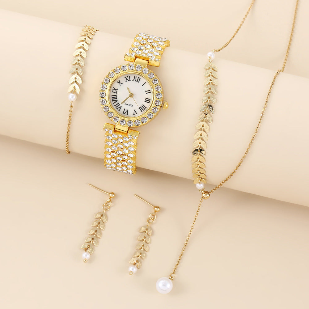 Radiant Elegance: Luxury Rhinestone Quartz Bracelet Watch - A Timepiece of Opulence for Women