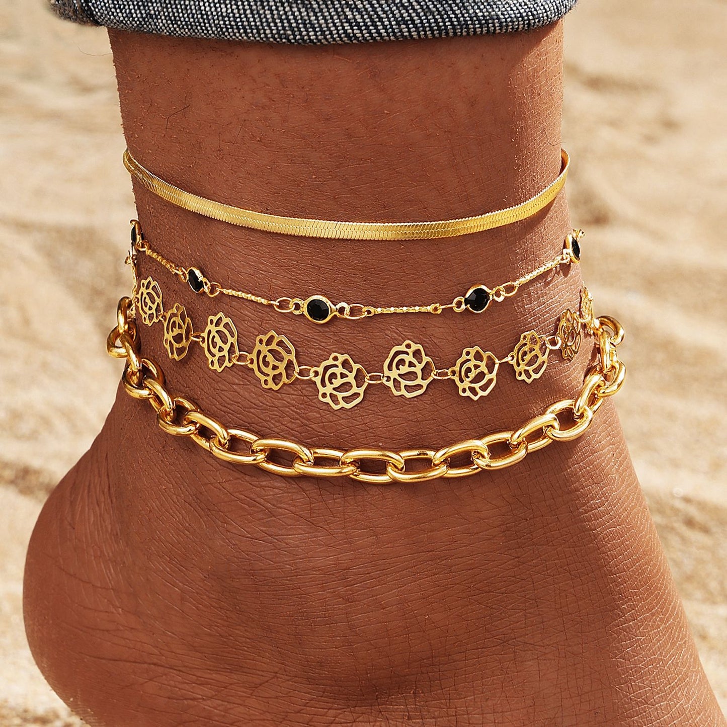 Enchanting Elegance: 4-Piece Set - Snake Chain Rose Black Diamond Anklets