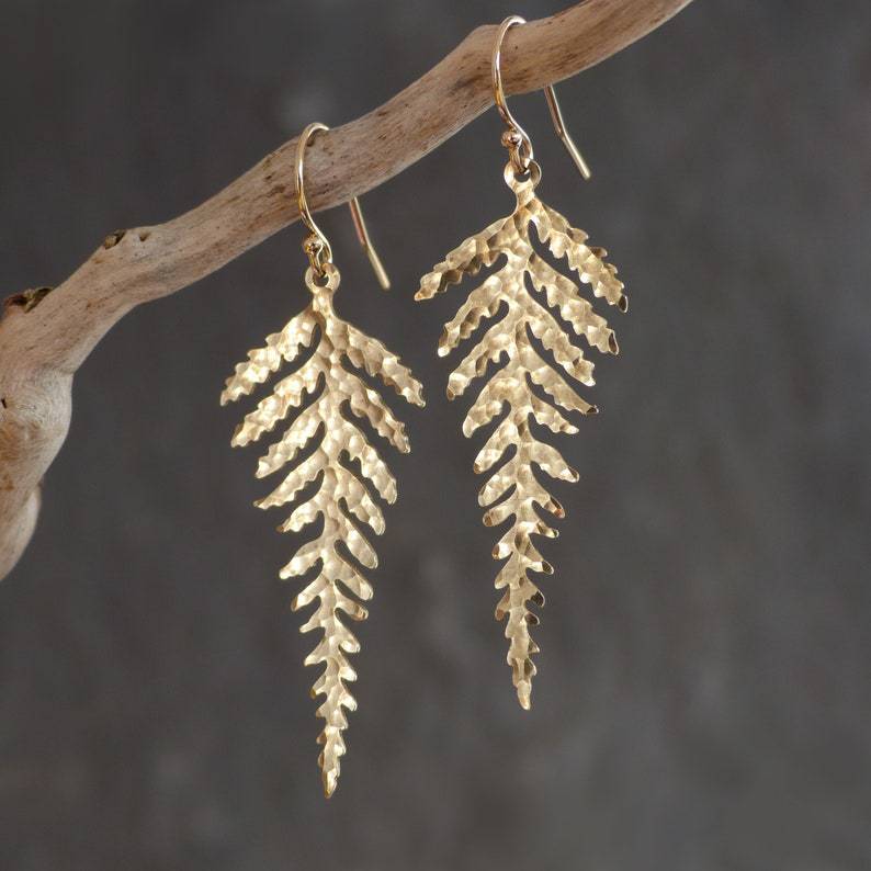 Bohemian Elegance: Women's Simple Gold Leaf Tassel Earrings